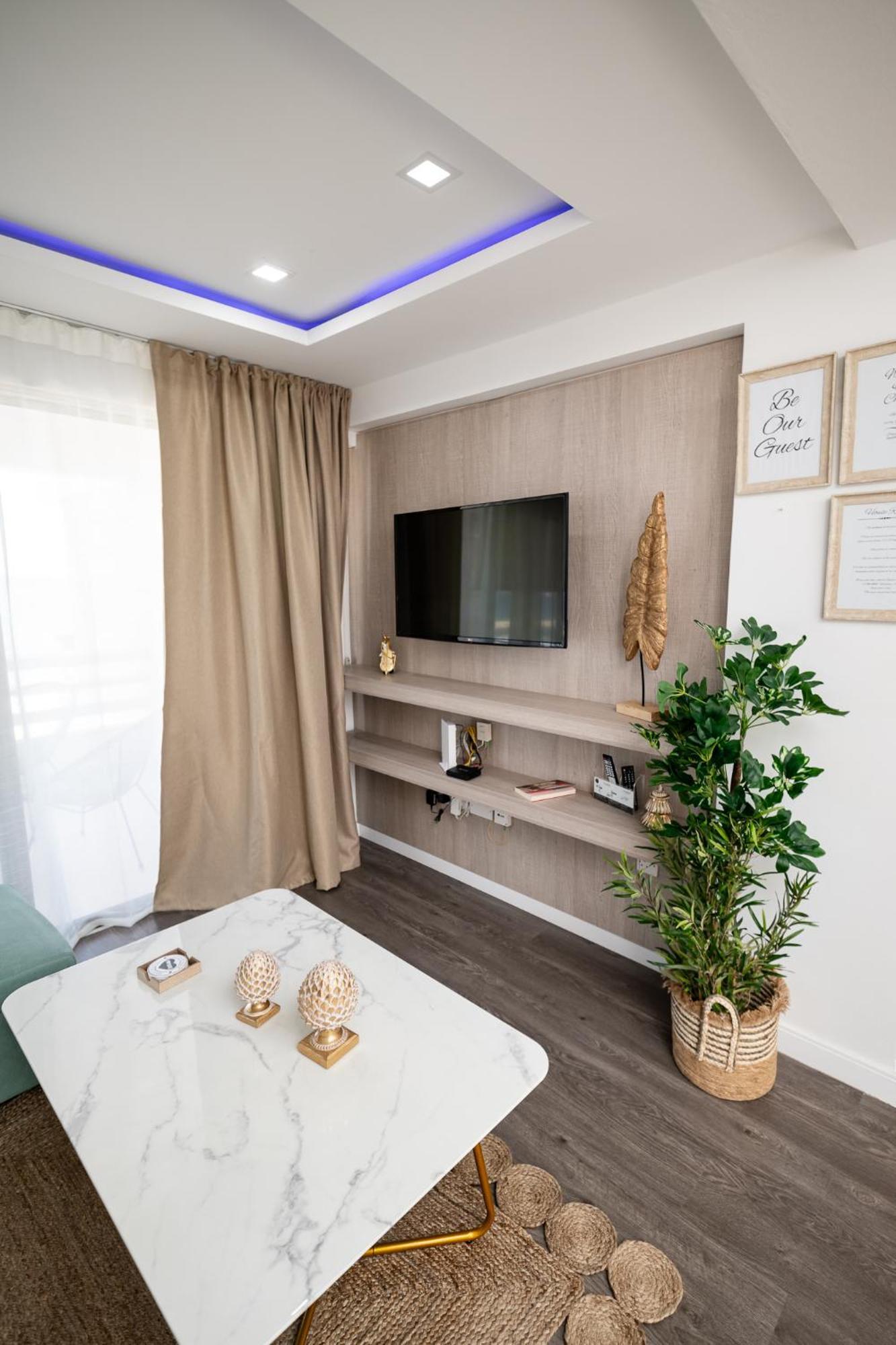 Lazuli Beachfront Sea View Ap144 Λάρνακα Εξωτερικό φωτογραφία