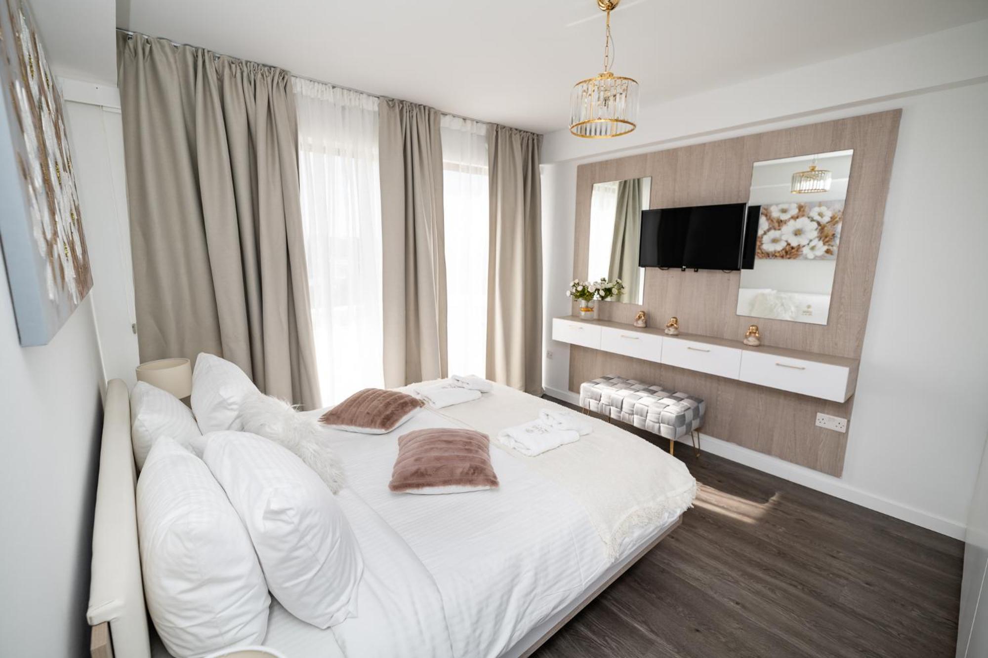 Lazuli Beachfront Sea View Ap144 Λάρνακα Εξωτερικό φωτογραφία