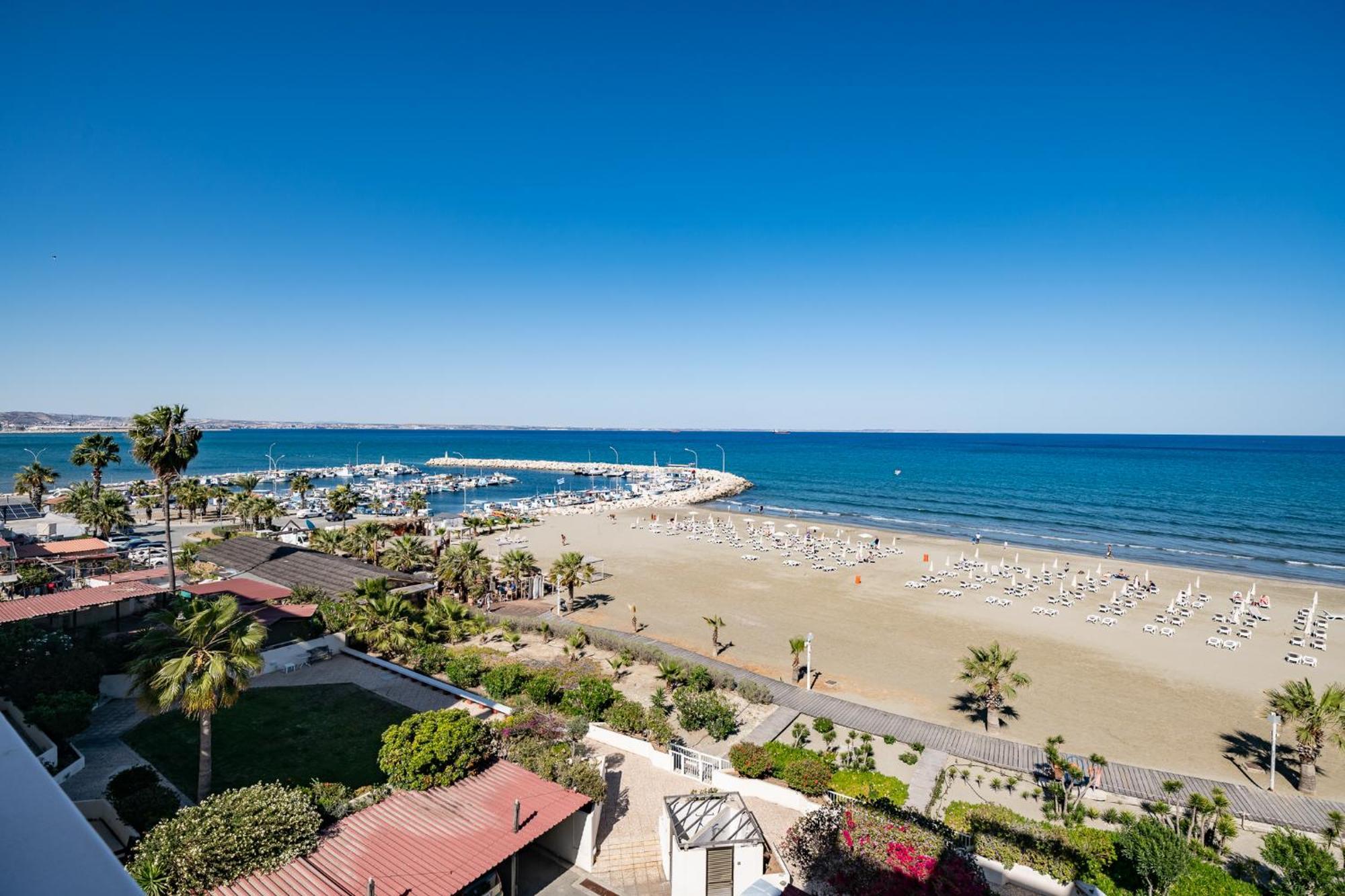 Lazuli Beachfront Sea View Ap144 Λάρνακα Εξωτερικό φωτογραφία